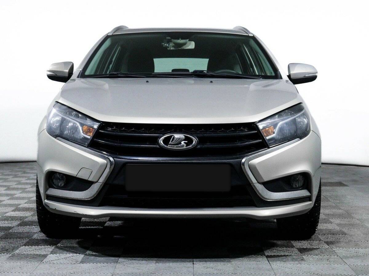 Lada (ВАЗ) Vesta SW, 2018 - фото №2